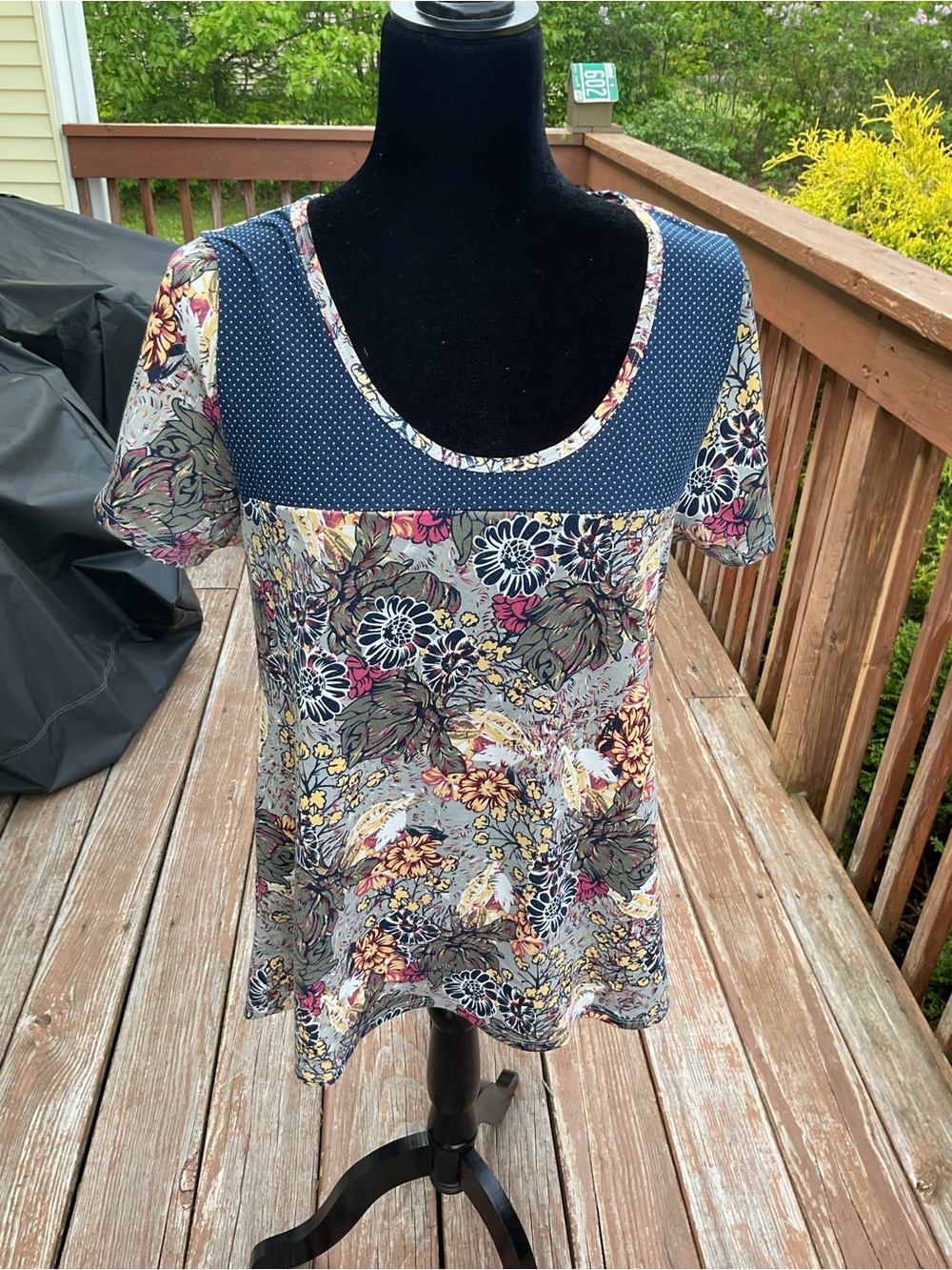 LuLaRoe Floral Tunic in Navy, Gray, Yellow, Pink